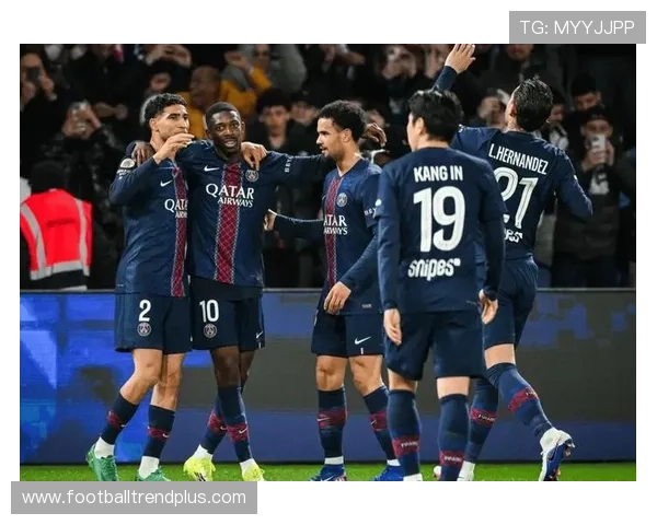 欧洲豪门激战升级球星状态回暖新赛季争冠格局愈发扑朔迷离引发热议