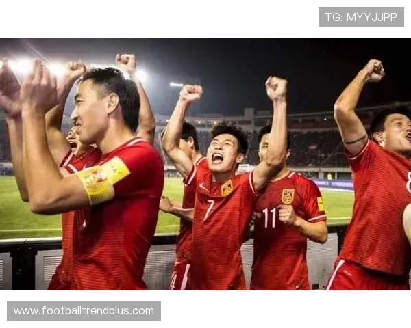 国足备战亚洲杯迎来新阵容调整引发球迷热议